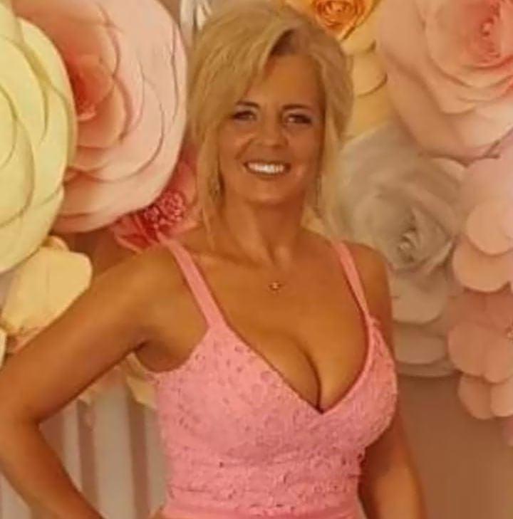 24P ROU ROMANIAN MILFS 58 MOM IS A HORNY TITS MONSTER