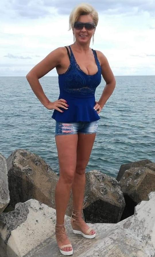 24P ROU ROMANIAN MILFS 58 MOM IS A HORNY TITS MONSTER