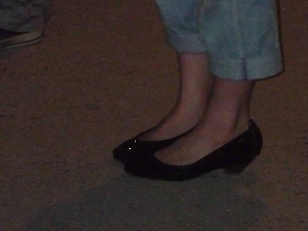 14P Japanese Candids - Feet on the Street 18
