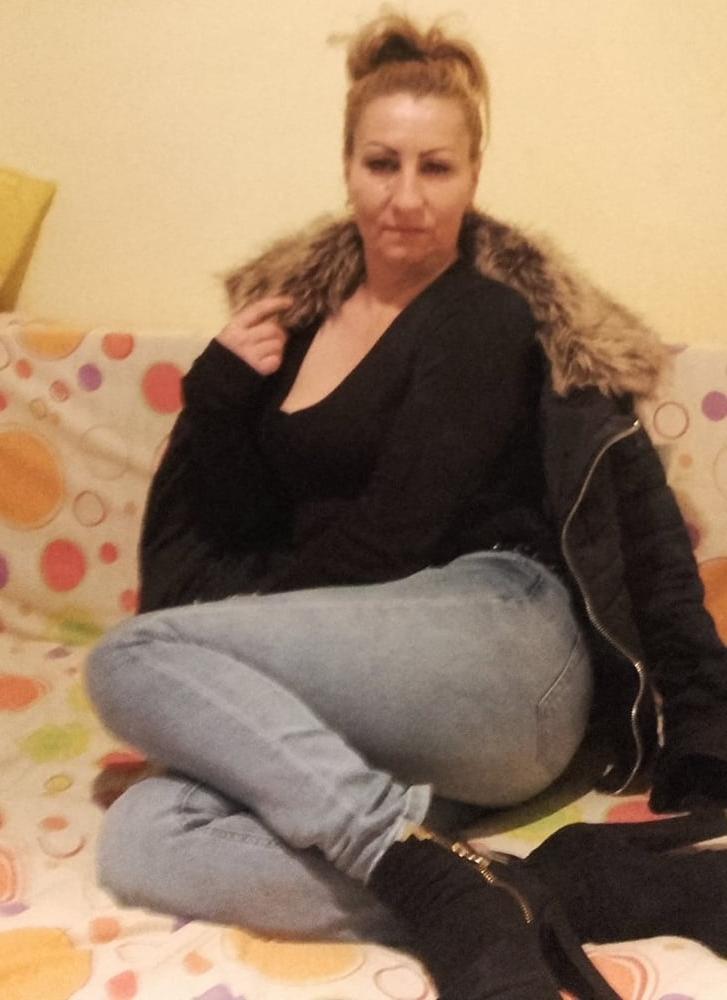 25P ROU RUMÄNISCHE MILFS 61 SEXBOMBE RUMÄNISCHE MUTTER TEIL 2
