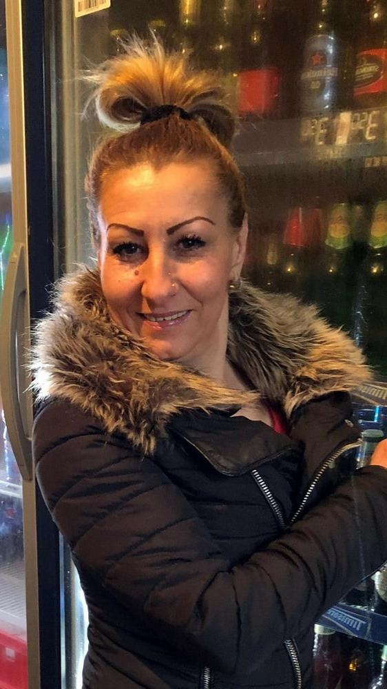 25P ROU RUMÄNISCHE MILFS 61 SEXBOMBE RUMÄNISCHE MUTTER TEIL 2