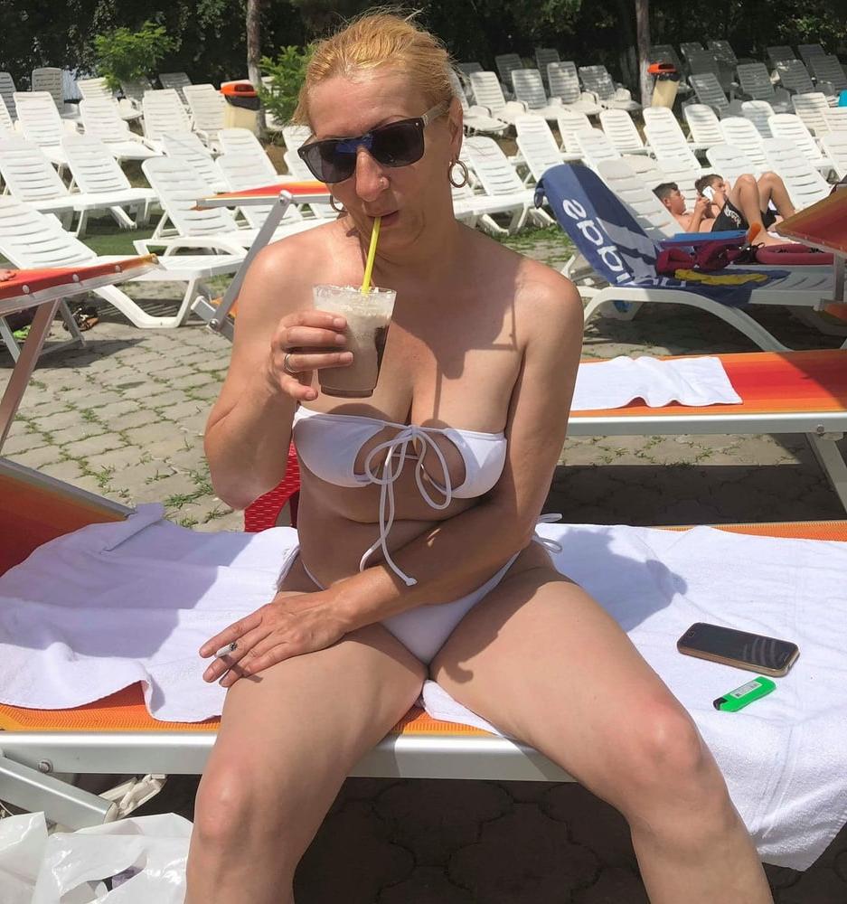 25P ROU RUMÄNISCHE MILFS 61 SEXBOMBE RUMÄNISCHE MUTTER TEIL 2