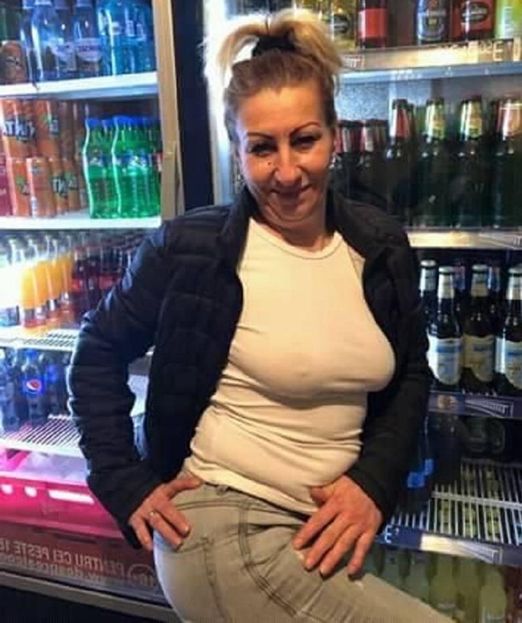 25P ROU RUMÄNISCHE MILFS 61 SEXBOMBE RUMÄNISCHE MUTTER TEIL 2