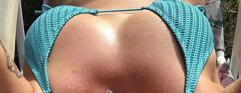 25P Mature Women in Bikinis (set 2)