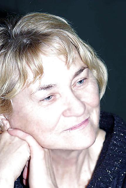 16P Grannies and matures faces for CUM