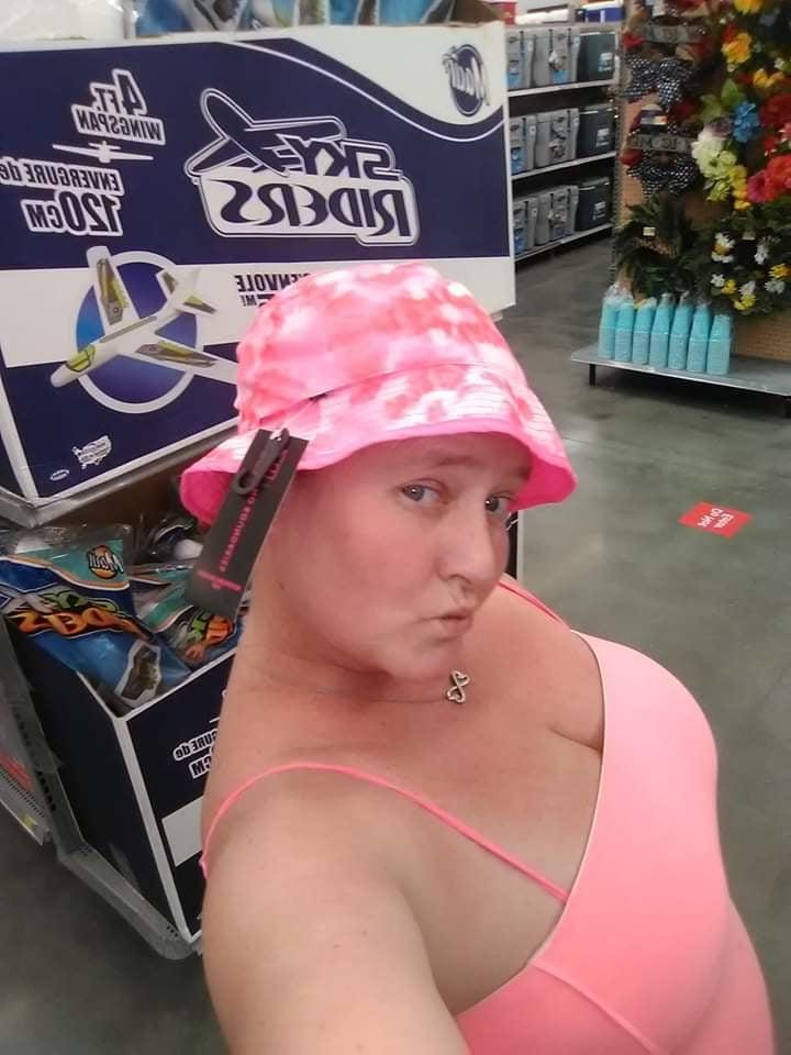 8P Friend's Mom
