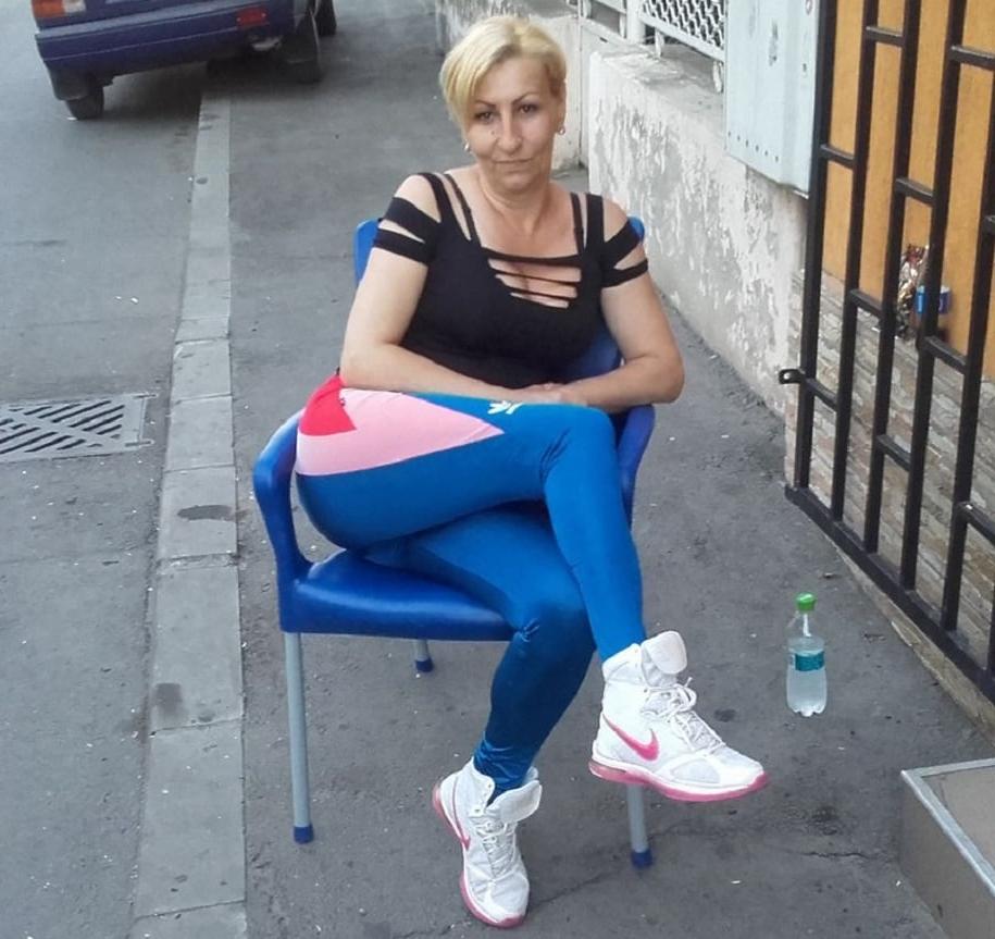 25P ROU ROMANIAN MILFS 61 SEX BOMB ROMANIAN MOM