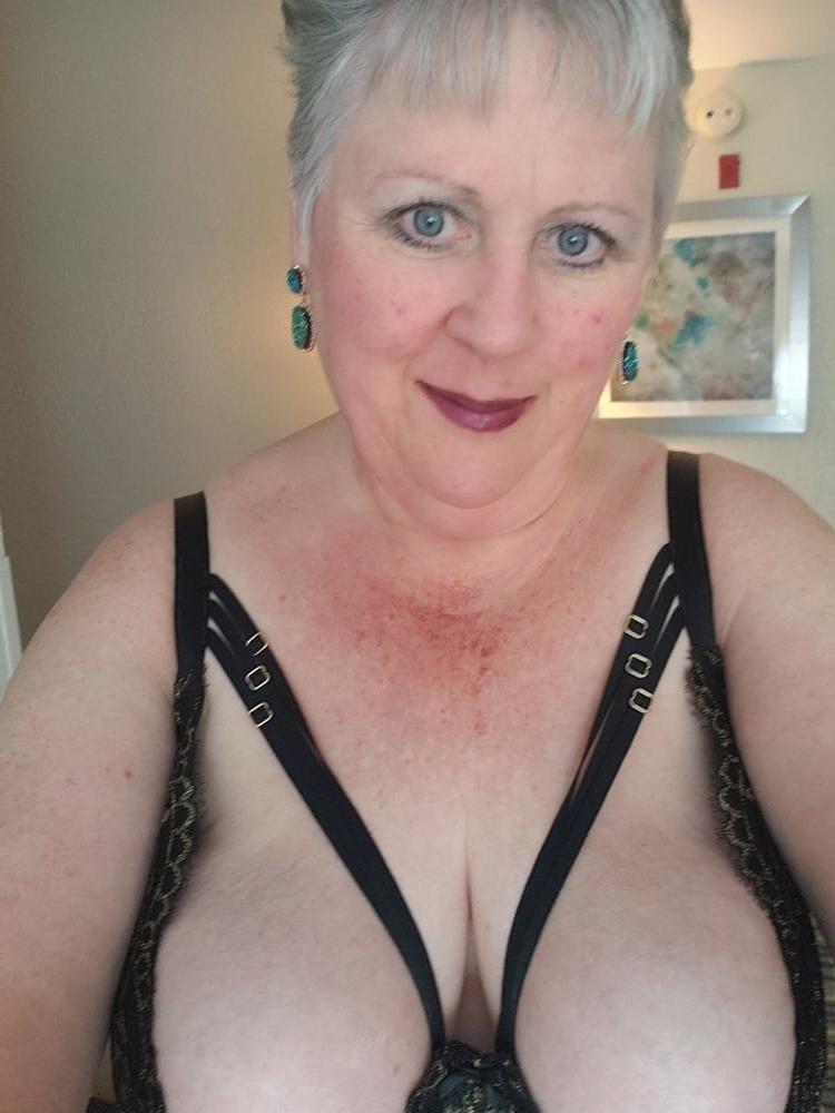 25P CUM FOR ME &amp; ON ME 7