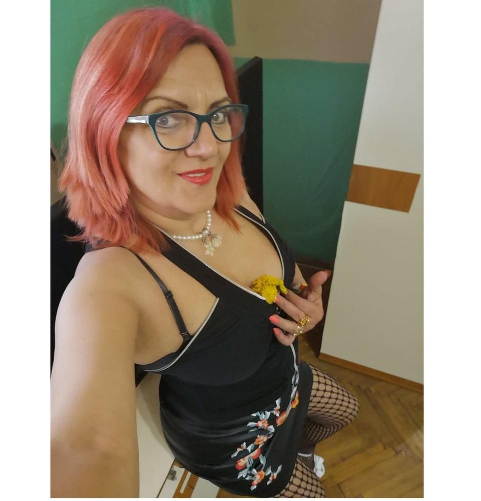 25P ROU ROMANIAN MILFS 55 ROU MOM WHORE - LOOKS LIKE MY AUNT