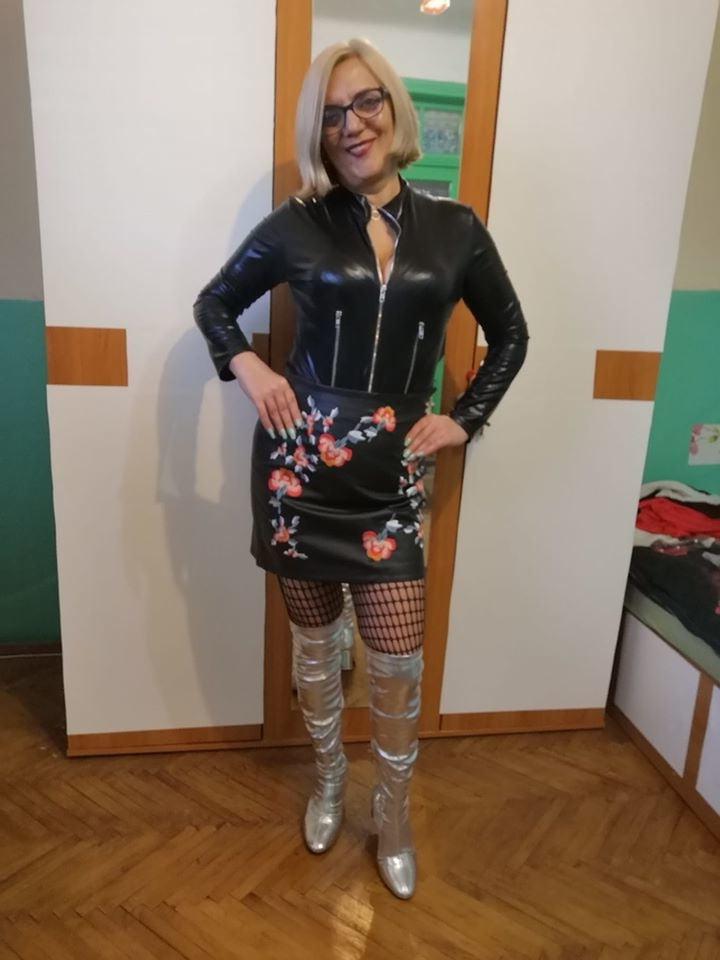25P ROU ROMANIAN MILFS 55 ROU MOM WHORE - LOOKS LIKE MY AUNT