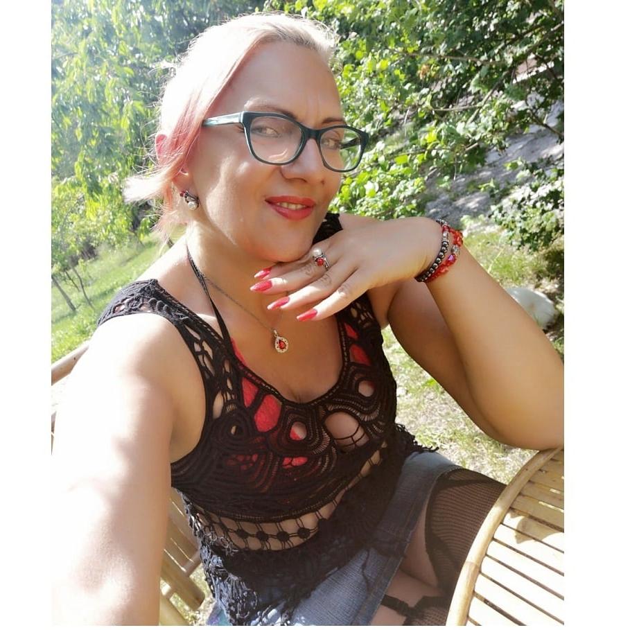 25P ROU ROMANIAN MILFS 55 ROU MOM WHORE - LOOKS LIKE MY AUNT