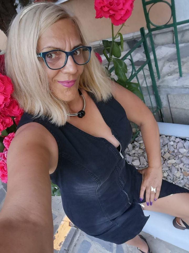 25P ROU ROMANIAN MILFS 55 ROU MOM WHORE - LOOKS LIKE MY AUNT