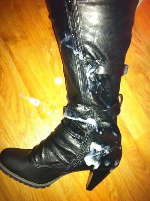 12P My boots
