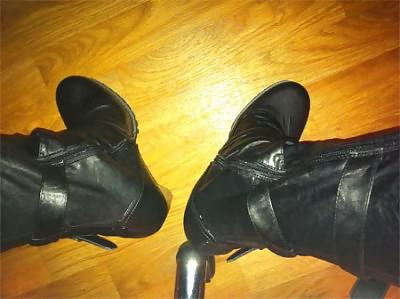 12P My boots
