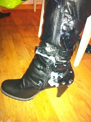 12P My boots