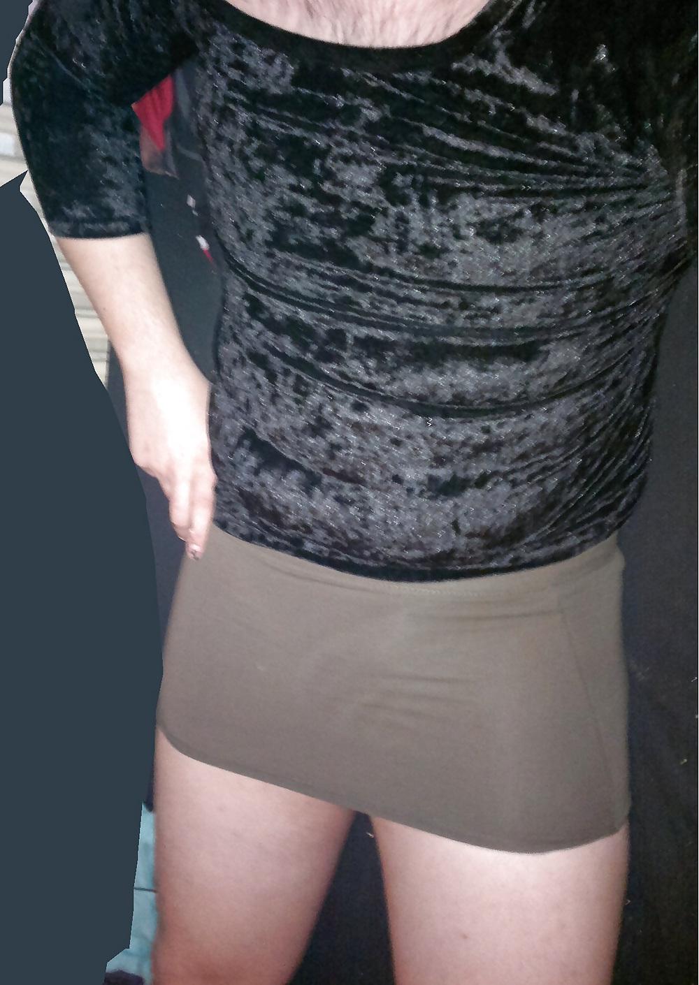 25P Crossdresser in Skirt (DWT)