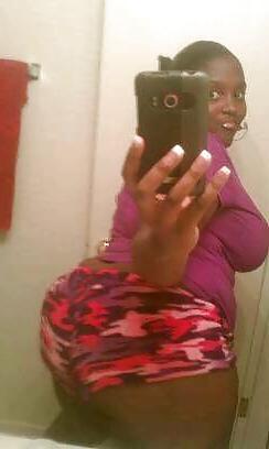 15P Big Booty Amateur 