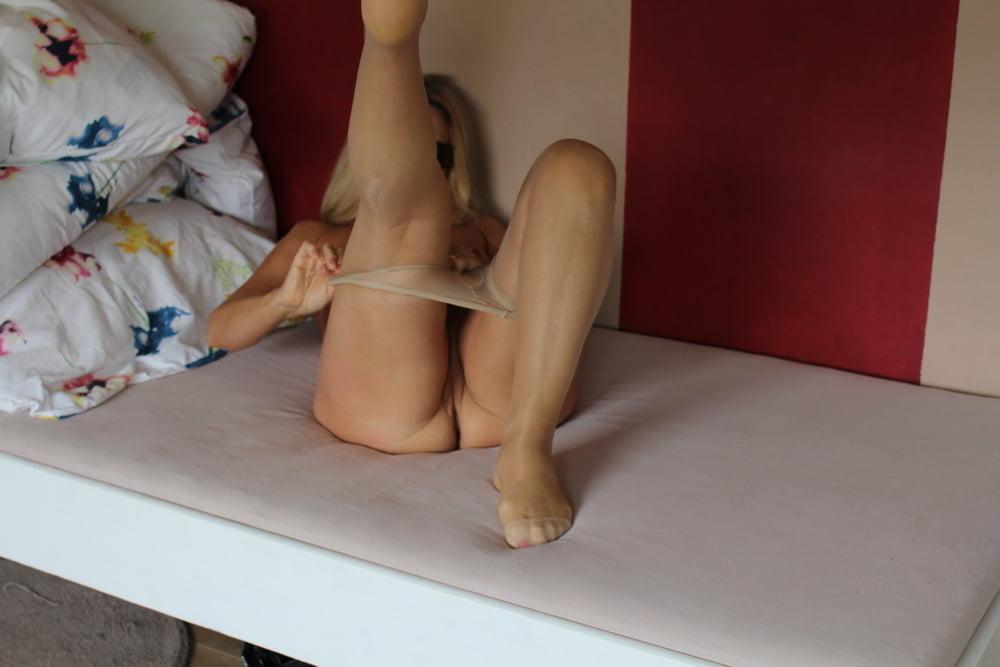 25P If You Wear Pantyhose, I Will Cum vol. 2