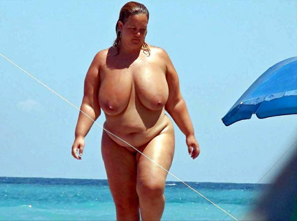 25P Mature milfs who loves young boy's