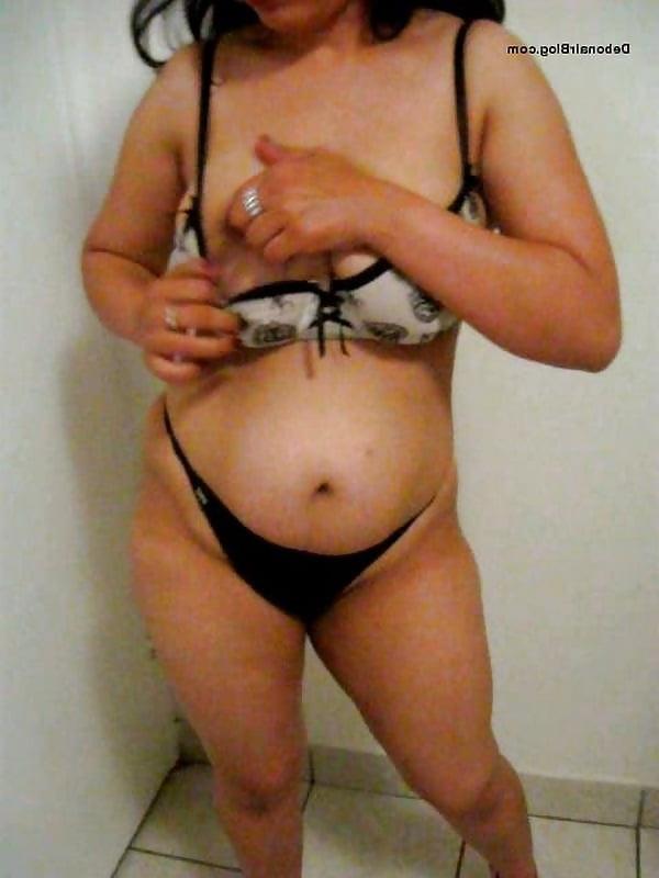 15P Mom damn and sexy-2