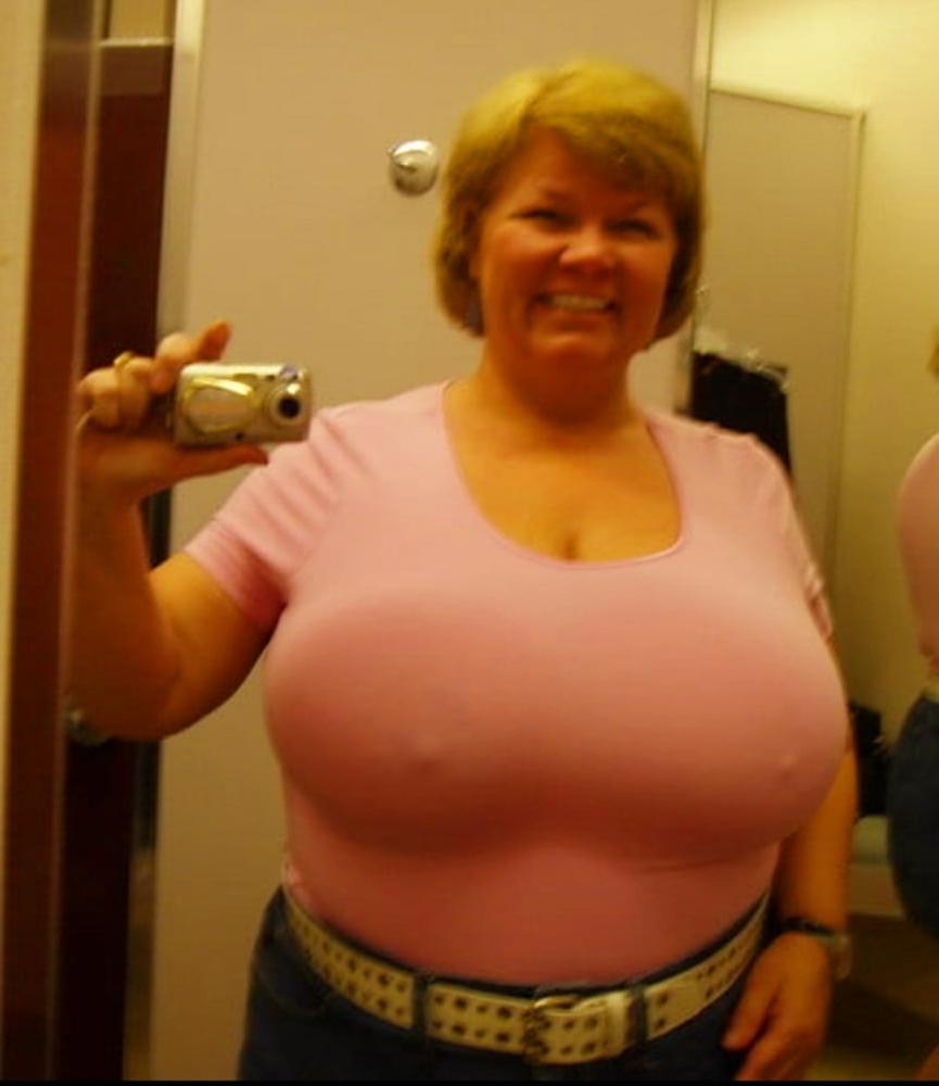 25P Big Tits Mature Milfs for Young Boys