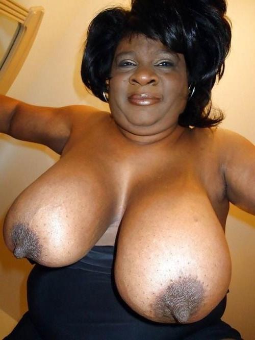 25P Mature Wives 125