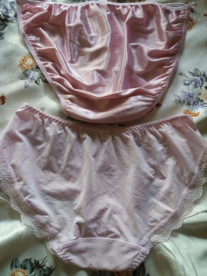 11P My friend's mom panties