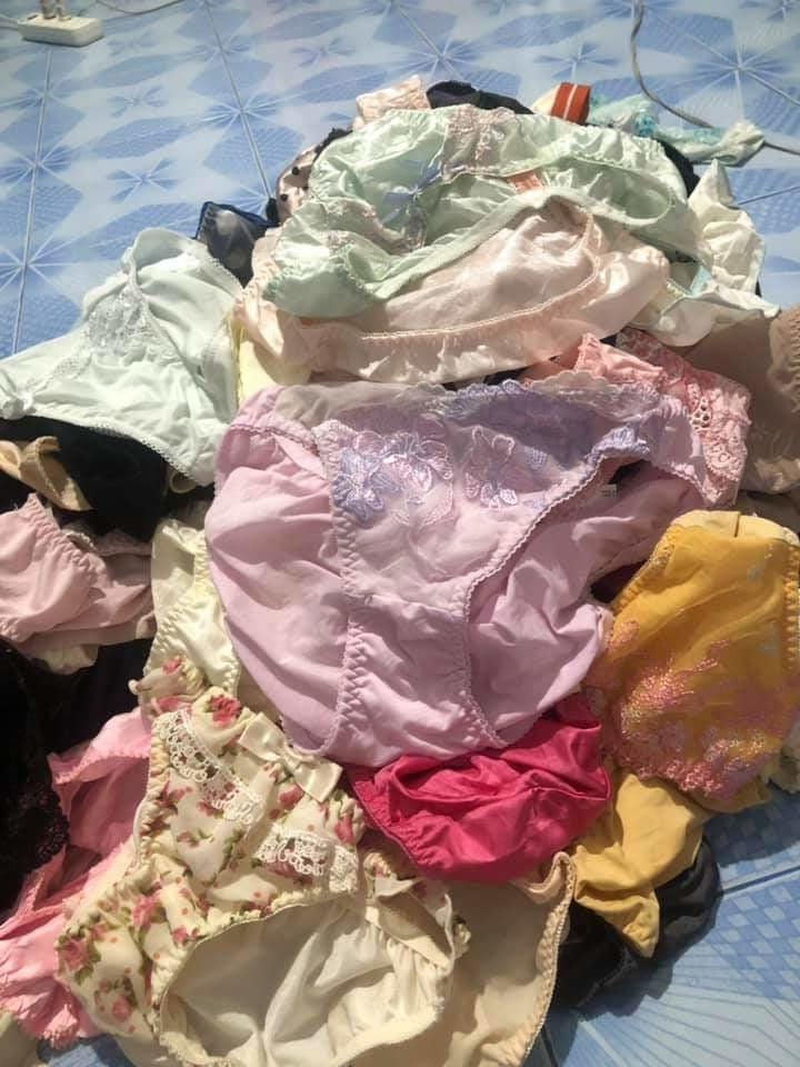 11P My friend's mom panties