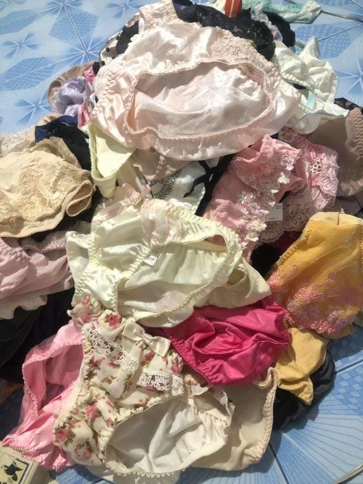 11P My friend's mom panties