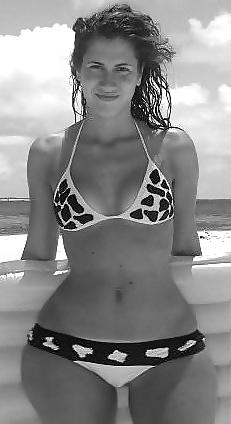 11P Big Booty Wide Ass Black & White