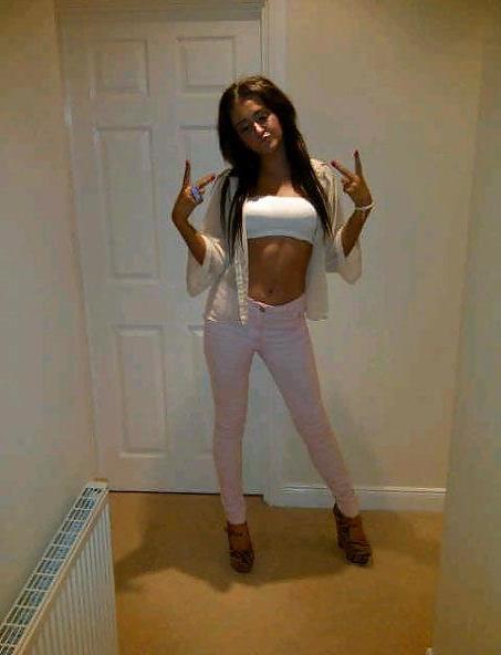 25P Hot babes 16