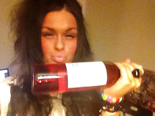 25P Hot babes 16
