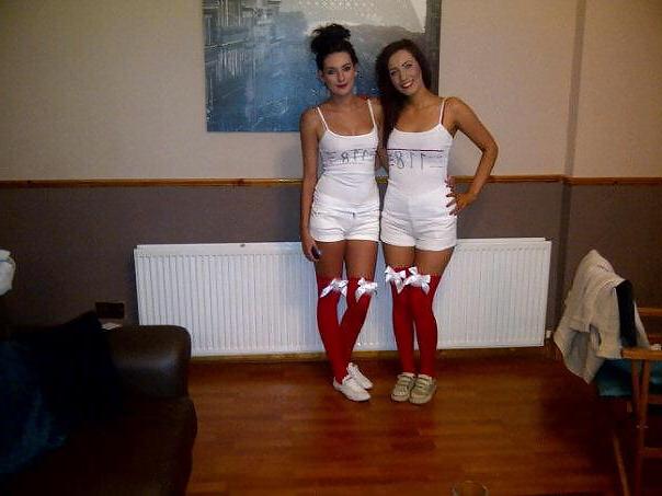 25P Hot babes 16