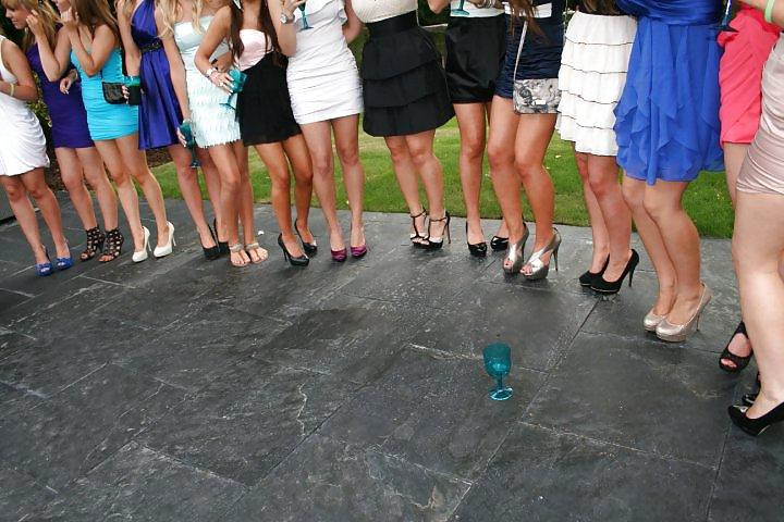 25P Hot babes 16
