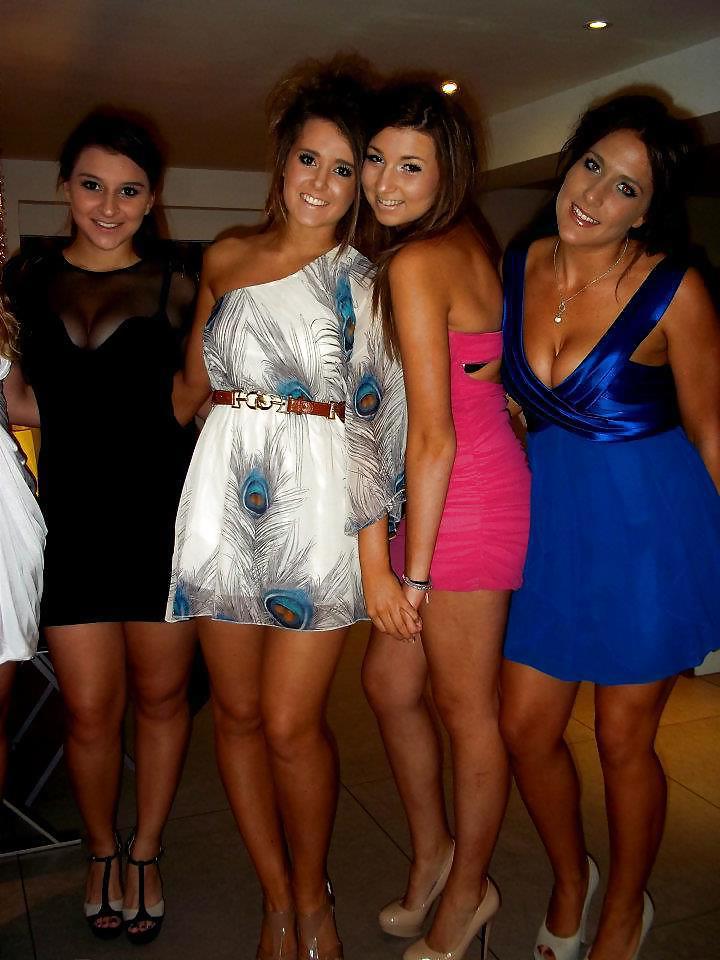 25P Hot babes 16