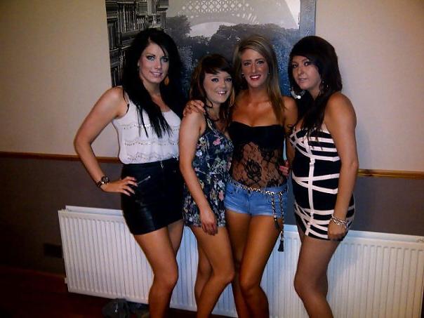 25P Hot babes 16