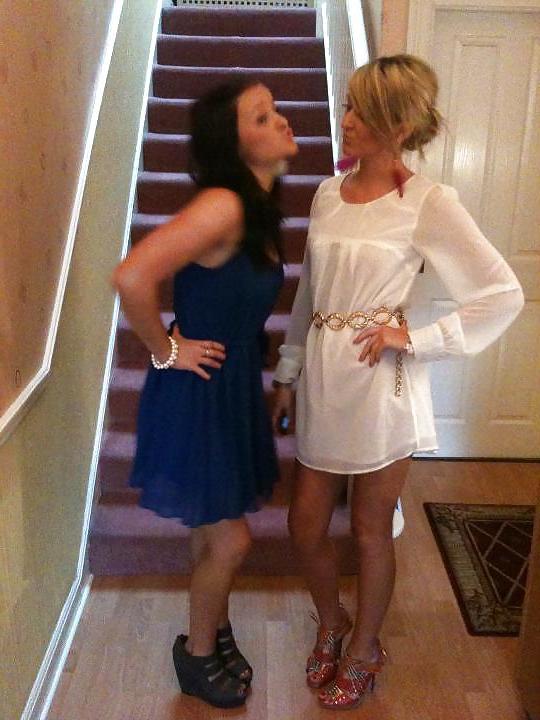 25P Hot babes 16