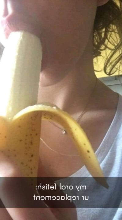 25P That's what she posted 25 (Selfie in English)