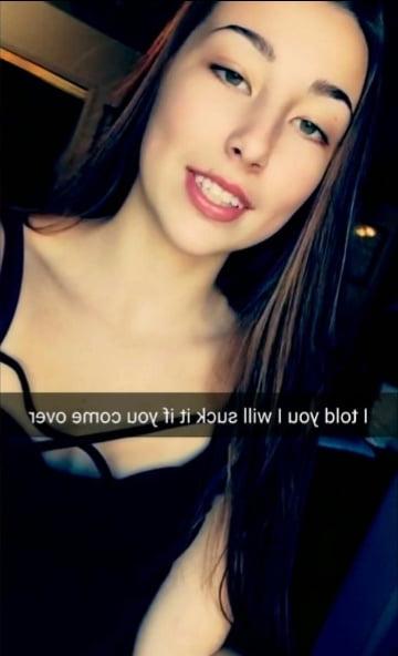 25P That's what she posted 25 (Selfie in English)