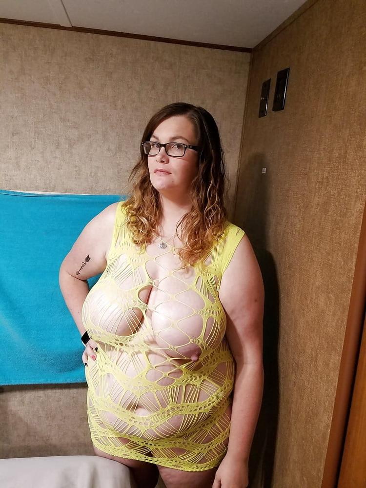 25P Gorgeous milf for cum explosion 2