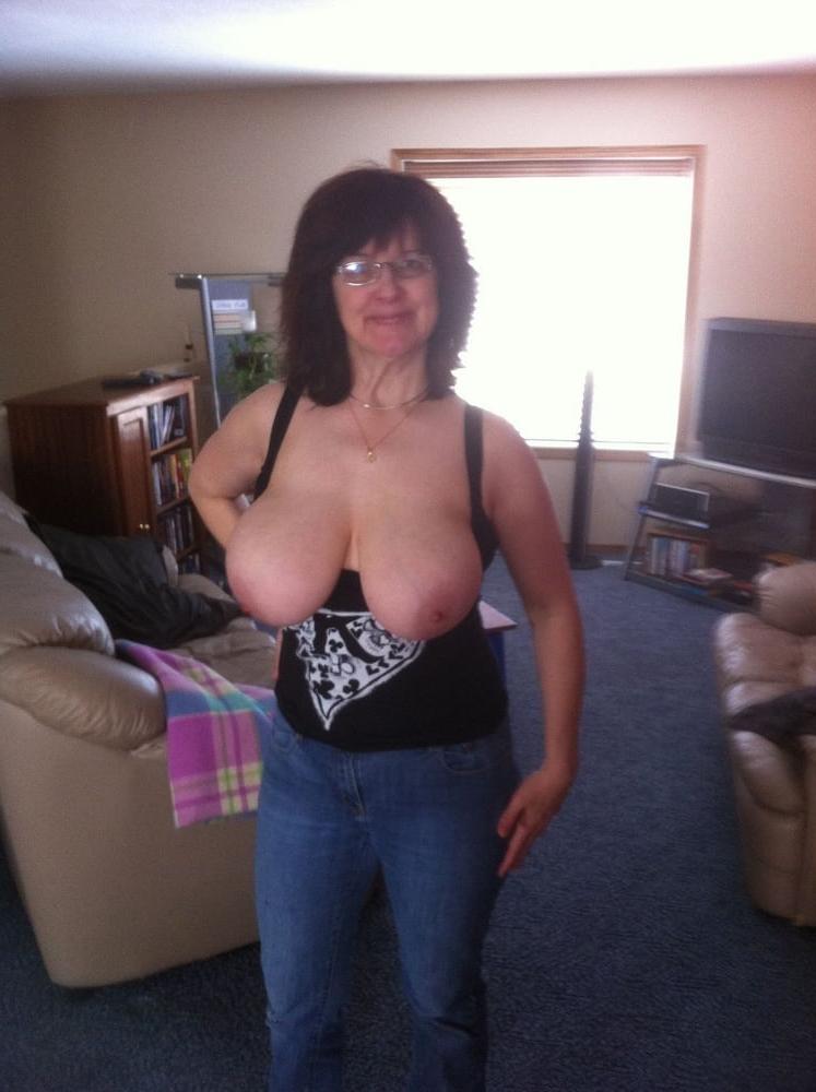 25P Big Boobs Mature 28