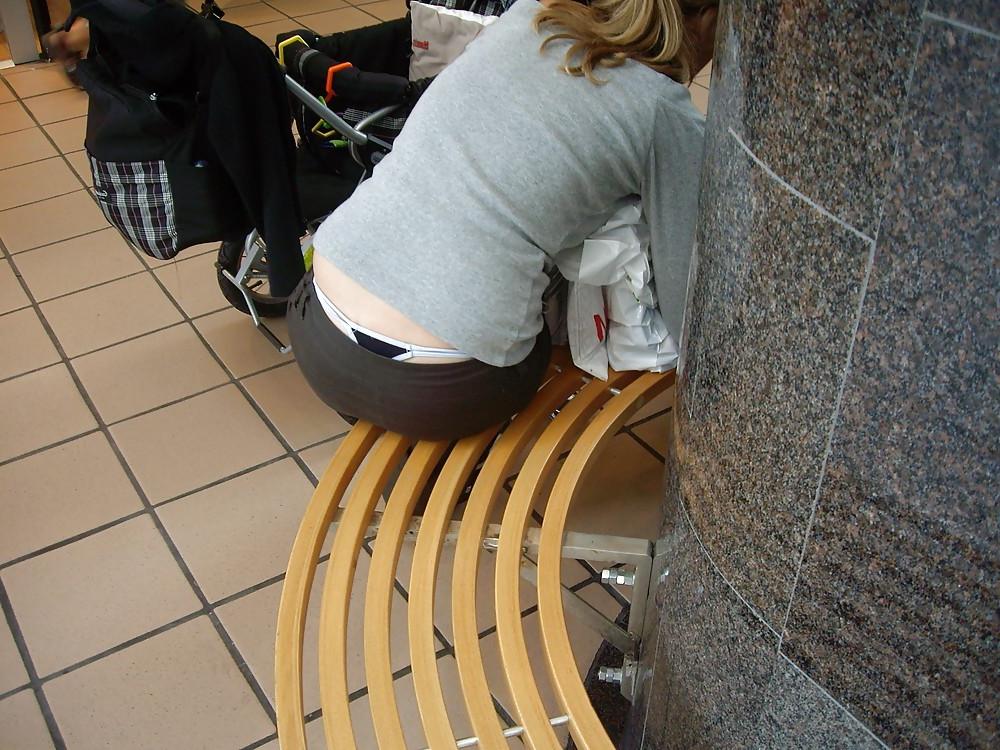 25P Street thong 2