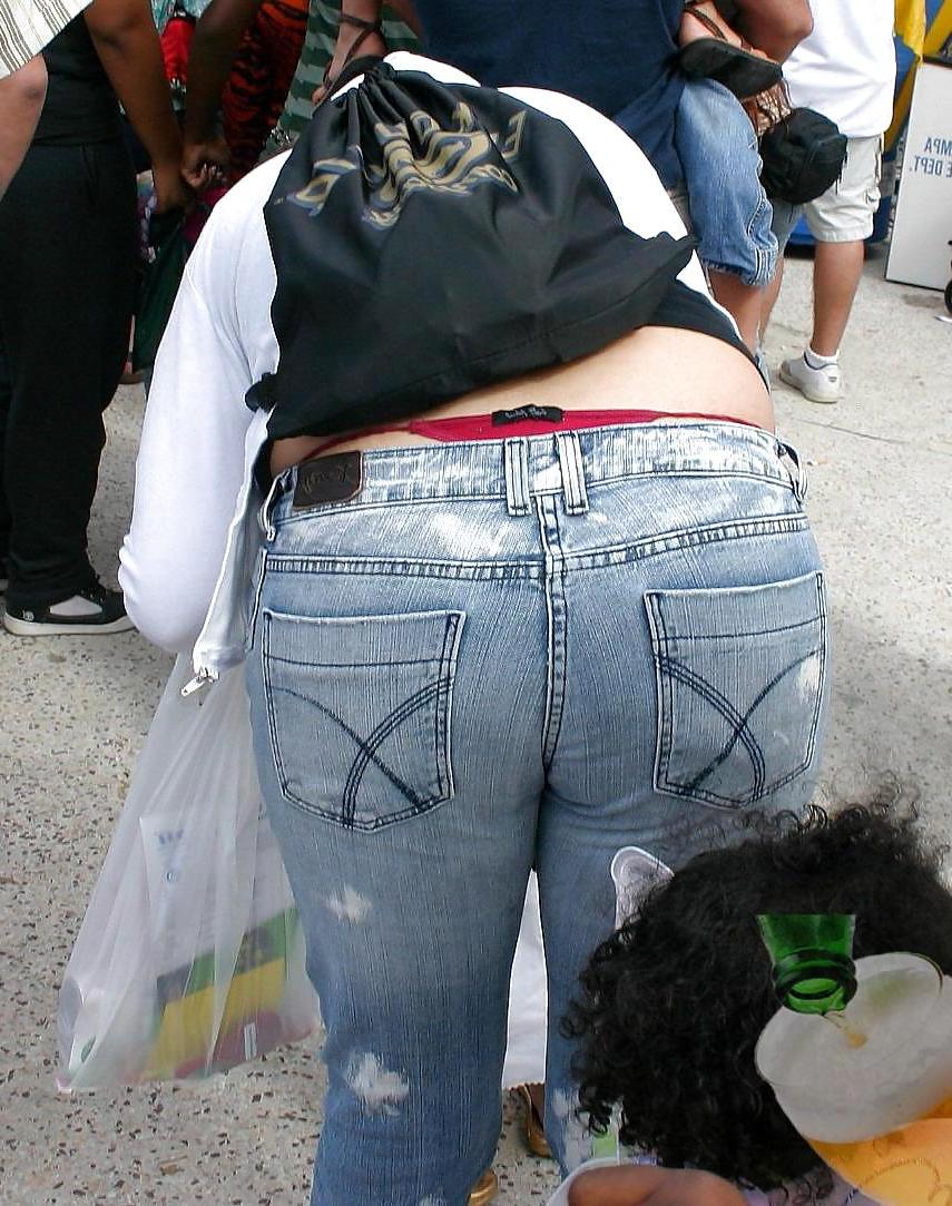 25P Street thong 2