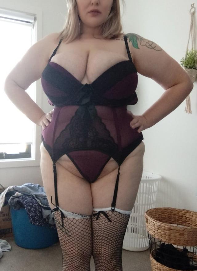 25P Big Girls ...... big Boobs 107