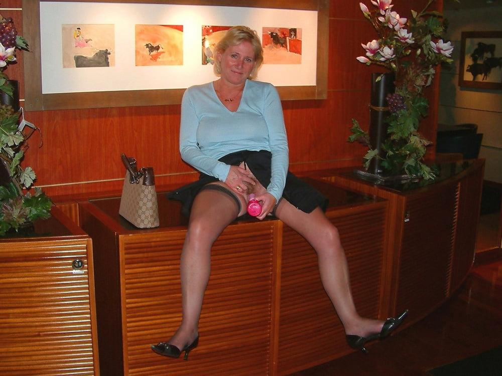 25P Mature Wives 113