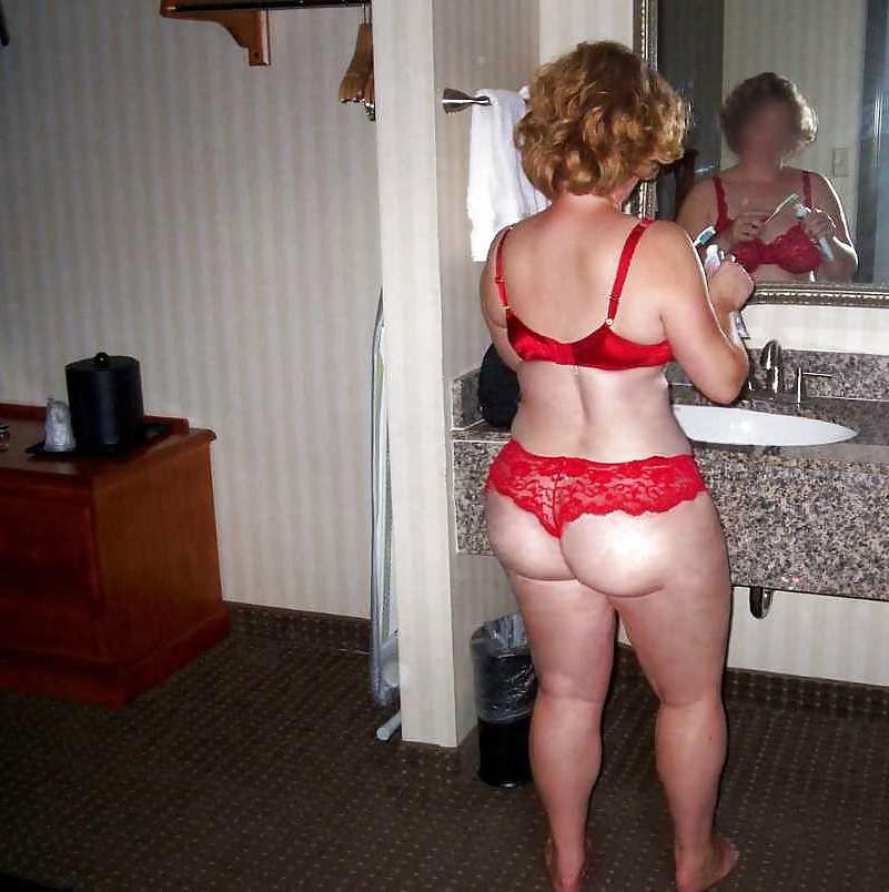 23P Mature White Booty Vol. I