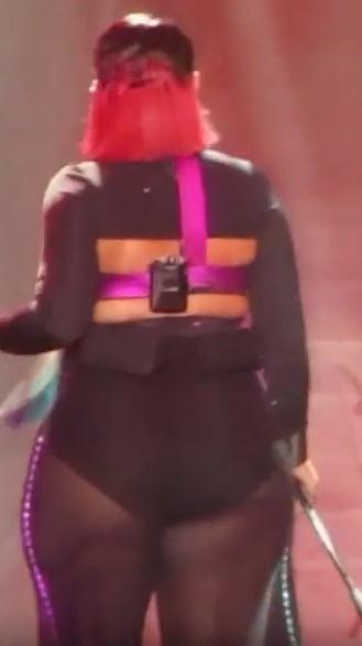 14P Nelly Furtado's Massive Booty