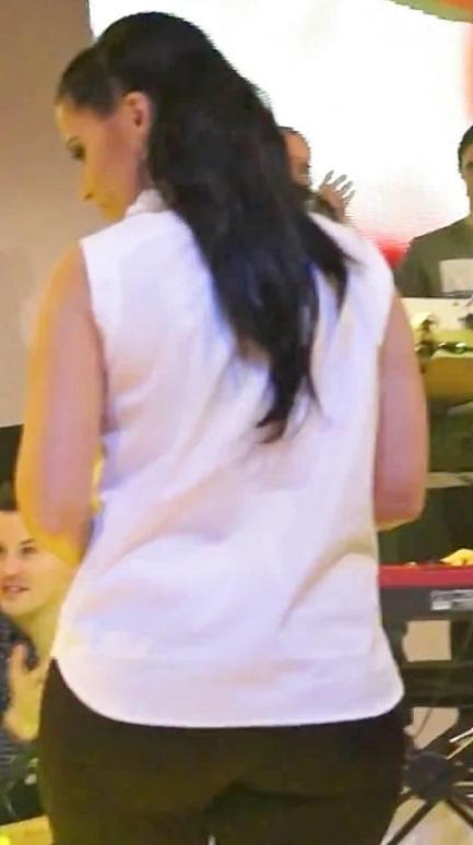 14P Nelly Furtado's Massive Booty