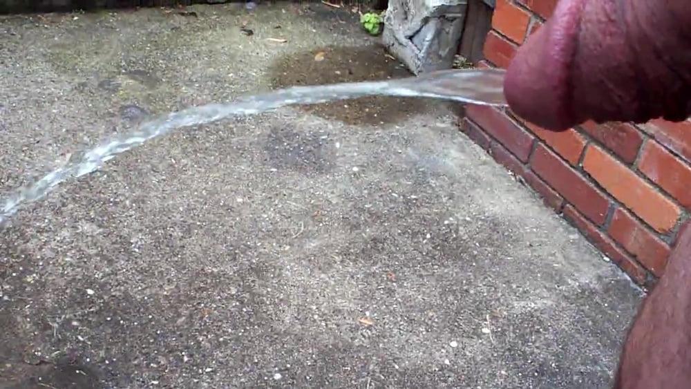 25P PISS