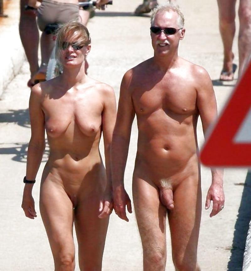 25P Mature couples 5